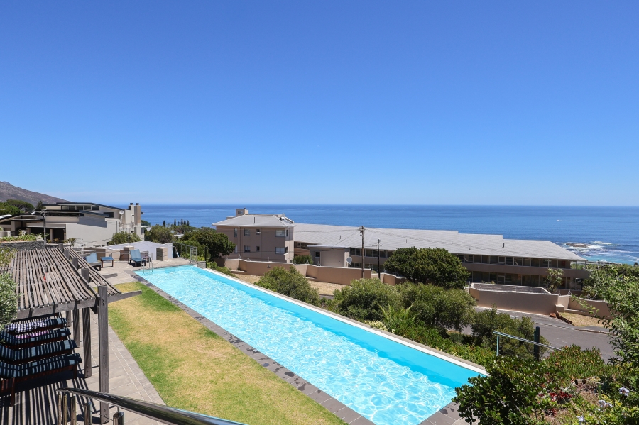 2 Bedroom Property for Sale in Camps Bay Western Cape